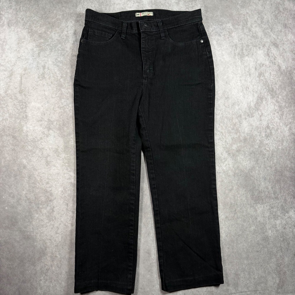 Lee Classic Fit Straight Leg Jeans Black 8 Petite Cropped 23 Inseam Minimalist